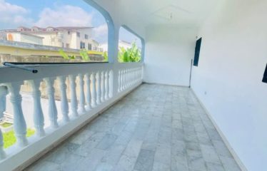 ABIDJAN COCODY : Location villa 18 pièces