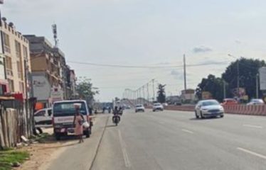 Riviera Faya un terrain commercial de 1088m2 à sur le boulevard Mitterant