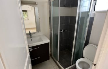 DAKAR ALMADIES : Villa à louer 4 chambres