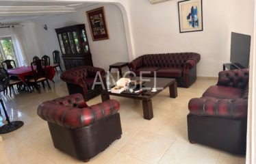 DAKAR YOFF : Magnifique villa à vendre à Toundoup Rya