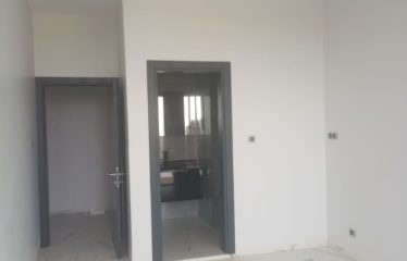 DAKAR YOFF : Superbe Appartement F4 Neuf à louer