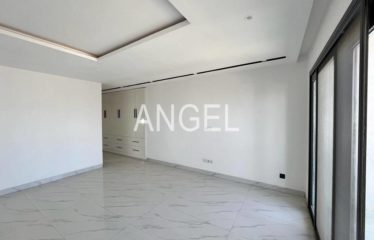 DAKAR ALMADIES : Bel appartement avec piscine à louer