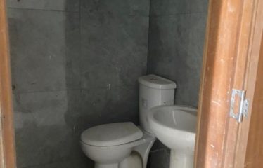 DAKAR POINT-E : Appartement 3 pièces à louer