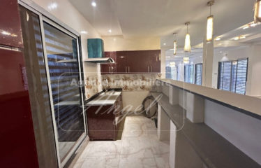 DAKAR ALMADIES : Villa à louer 230 m²