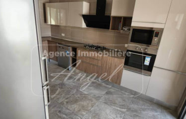 DAKAR MERMOZ : Appartement de type F5 à louer à Sotrac 3ème étage