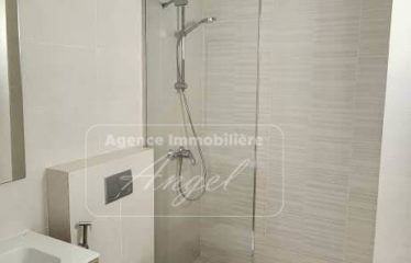 DAKAR MERMOZ : Appartement de type F5 à louer à Sotrac 3ème étage