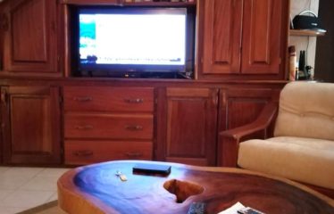 SALY : Villa sur terrain de 300m2 en titre foncier à vendre bord de mer