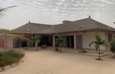 NGUERIGNE : Belle villa sur un terrain de 750 m2 à vendre