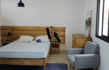 DAKAR ALMADIES : Studio meublé/non meublé à louer