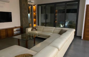 SOMONE: Belle villa de 4 chambres à louer