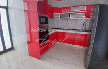 DAKAR POINT-E : Appartement à louer 4 chambres
