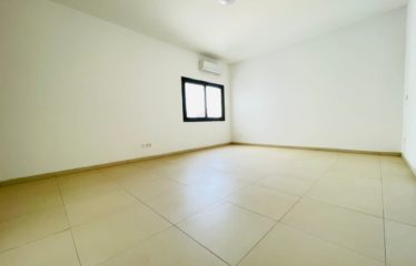 DAKAR POINT-E : Appartement F4 à louer