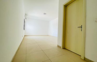 DAKAR POINT-E : Appartement F4 à louer