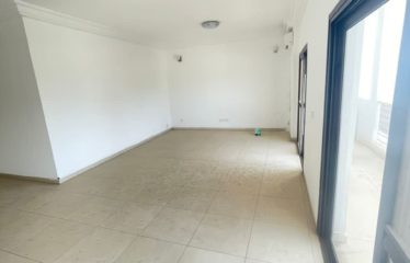 DAKAR POINT-E : Appartement F4 à louer