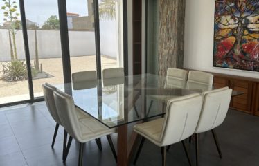 SOMONE: Belle villa de 4 chambres à louer