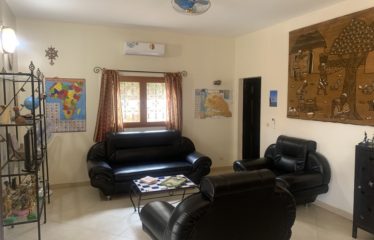 SOMONE : Villa proche de la lagune à vendre