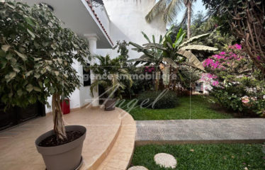 DAKAR ALMADIES : Villa R+1 à vendre