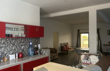 SALY : Haut de villa de 3 chambres à louer