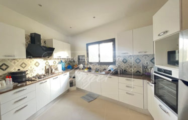 DAKAR ALMADIES : Appartement à vendre 3 chambres
