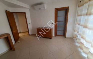 DAKAR PLATEAU : Appartement à vendre vide 3 chambres