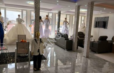 KEUR MASSAR : Boutique à louer Rond-point Dibiterie
