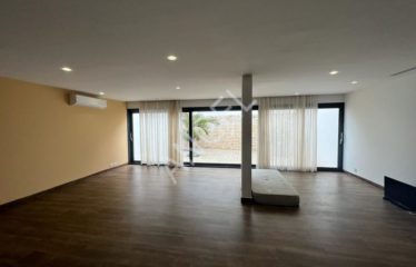 DAKAR ALMADIES : Villa à louer sur la route du méridien