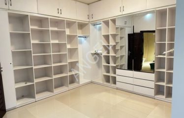 DAKAR ALMADIES : Appartement à louer en duplex aux Almadies