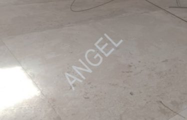 DIAMNIADIO : Hangar à louer  à Ndoukhoura peulh