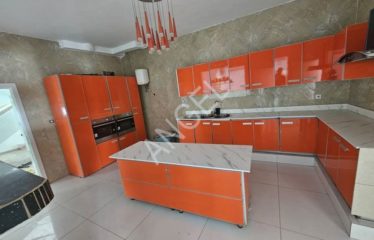 DAKAR ALMADIES : Villa à louer aux Almadies