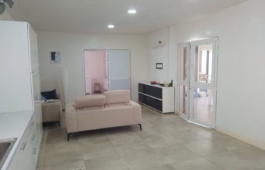 SOMONE : Agréable villa moderne avec piscine proche lagune