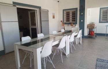 SOMONE : Agréable villa moderne avec piscine proche lagune