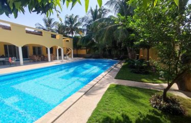 SALY : Magnifique spacieuse villa avec piscine à vendre proche mer