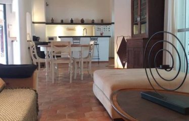 NGUERIGNE : Belle au charme afro-contemporain à vendre