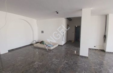 DAKAR HANN : Local commercial en mezzanine à louer aux Maristes
