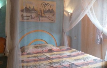 SOMONE : Villa afro-contemporaine à vendre