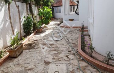 DAKAR ALMADIES : Appartement duplex à louer aux Almadies