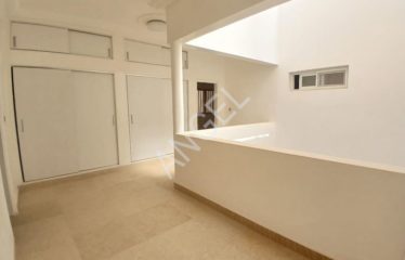 DAKAR ALMADIES : Villa à louer aux almadies R+1