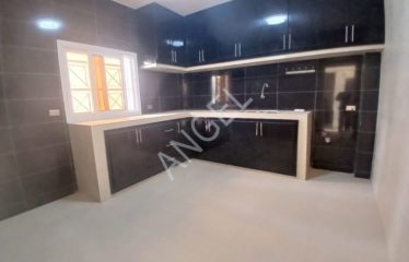 DAKAR ALMADIES : Villa à louer aux almadies R+1