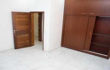 DAKAR MAMELLES : Appartement F4 à vendre Mamelles cité Mbackiyou Faye