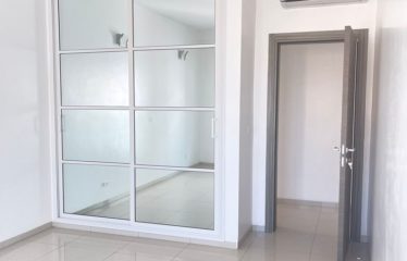 DAKAR ALMADIES : Appartement à louer Résidence Le Ponant Séjour 3 chambres