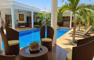 SALY : Villa avec piscine et titre foncier en résidence à vendre
