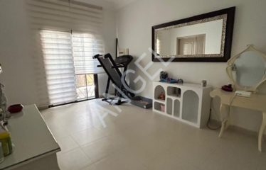 DAKAR ALMADIES : Villa à louer aux Almadies