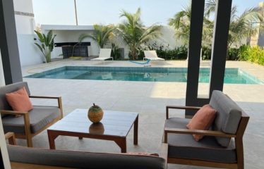 SALY : Très belle villa à louer à Saly
