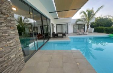 NGAPAROU : Villa à vendre à Ngaparou