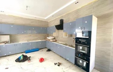DAKAR NGOR : Immeuble R+6 à vendre