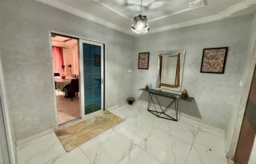 DAKAR POINT-E : Appartement à vendre