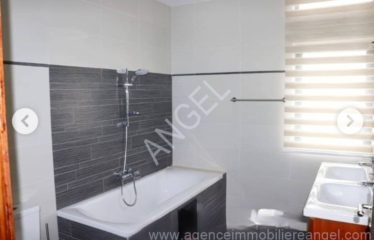 DAKAR POINT-E : Appartement meublé à louer au point E