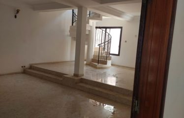 DAKAR YOFF : Villa à vendre Yoff Océan