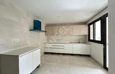 DAKAR PLATEAU : Appartements F5 à louer en  Centre-Ville avec vue sur mer