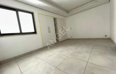 DAKAR PLATEAU : Appartements F5 à louer en  Centre-Ville avec vue sur mer